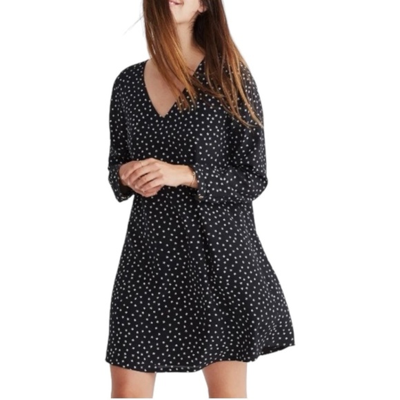 Madewell Dresses & Skirts - Madewell Star Silk Button Back Dress - Black - Small